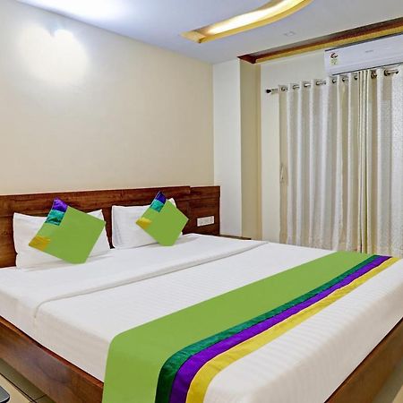 Treebo Skanda Suites Kumbalgod Exterior foto