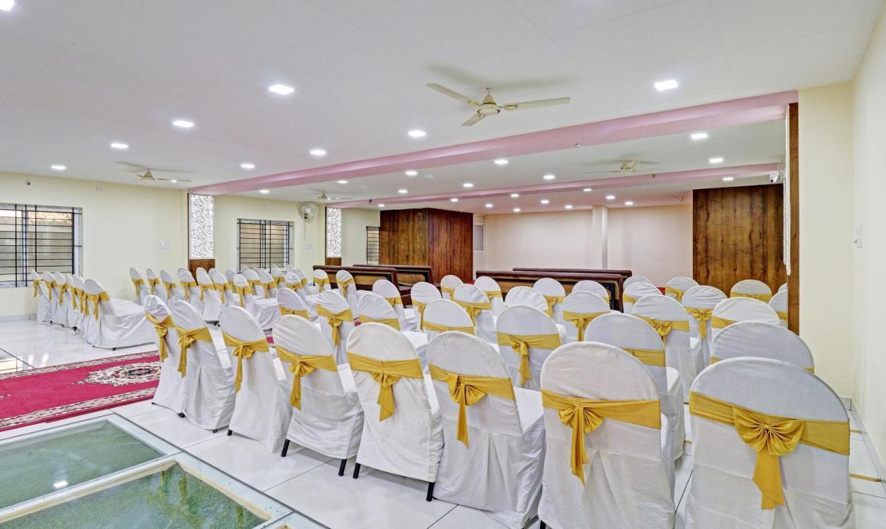 Treebo Skanda Suites Kumbalgod Exterior foto